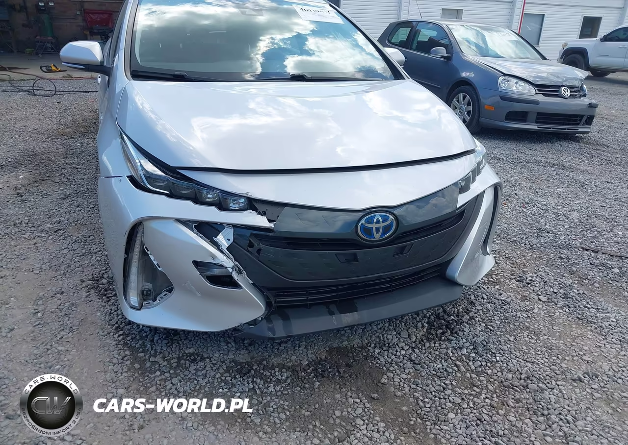 2021 Toyota Prius Prime Le VIN:JTDKAMFP0M3187939 - 6