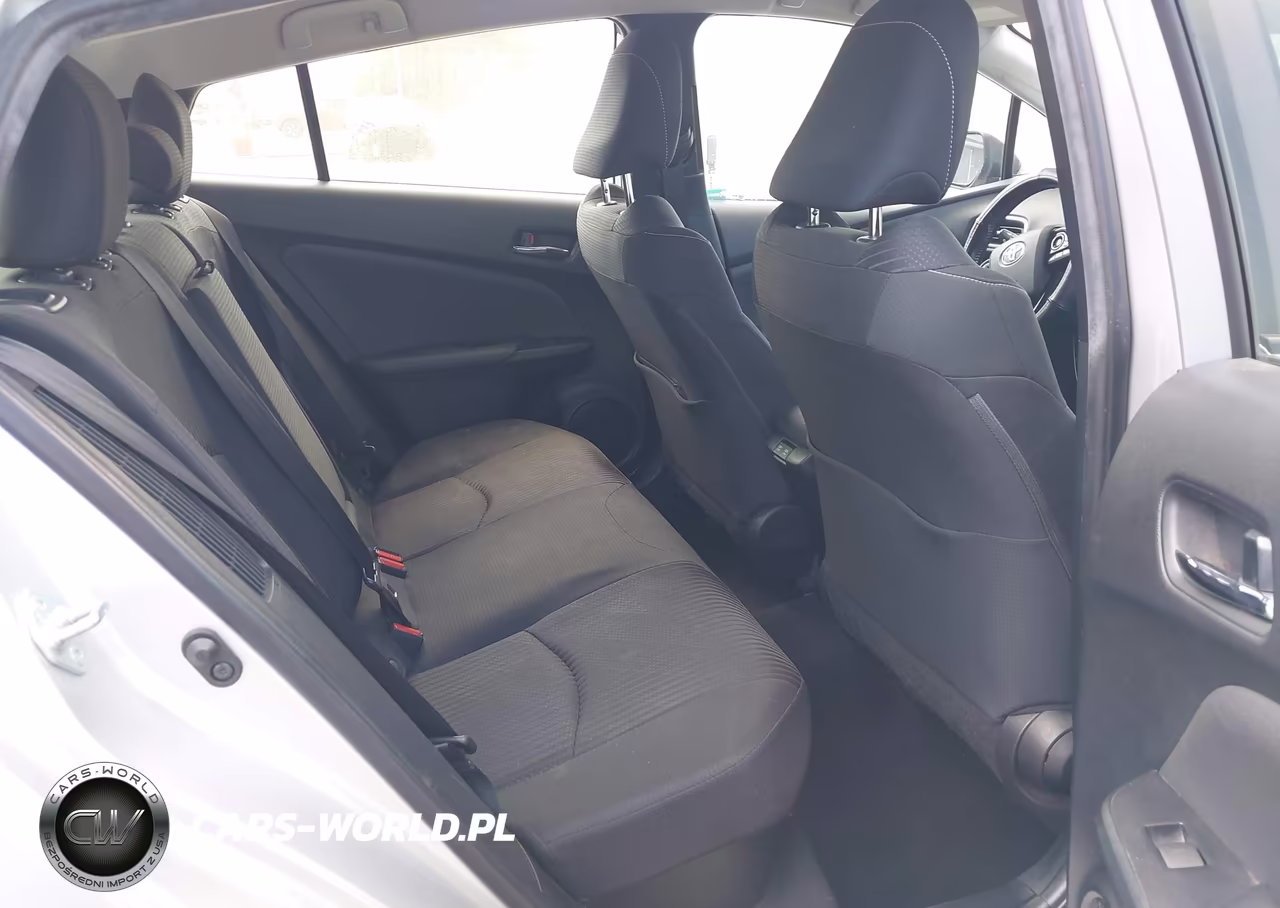 2021 Toyota Prius Prime Le VIN:JTDKAMFP0M3187939 - 8