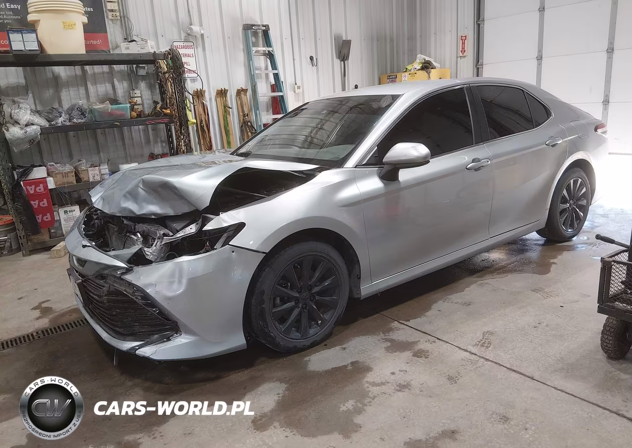 2018 Toyota Camry Le VIN:JTNB11HK1J3012400 - 2