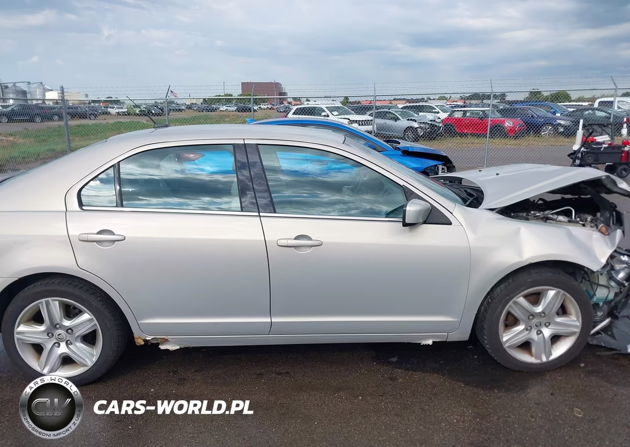 2010 Mercury Milan VIN:3MEHM0HA9AR600472 - 14