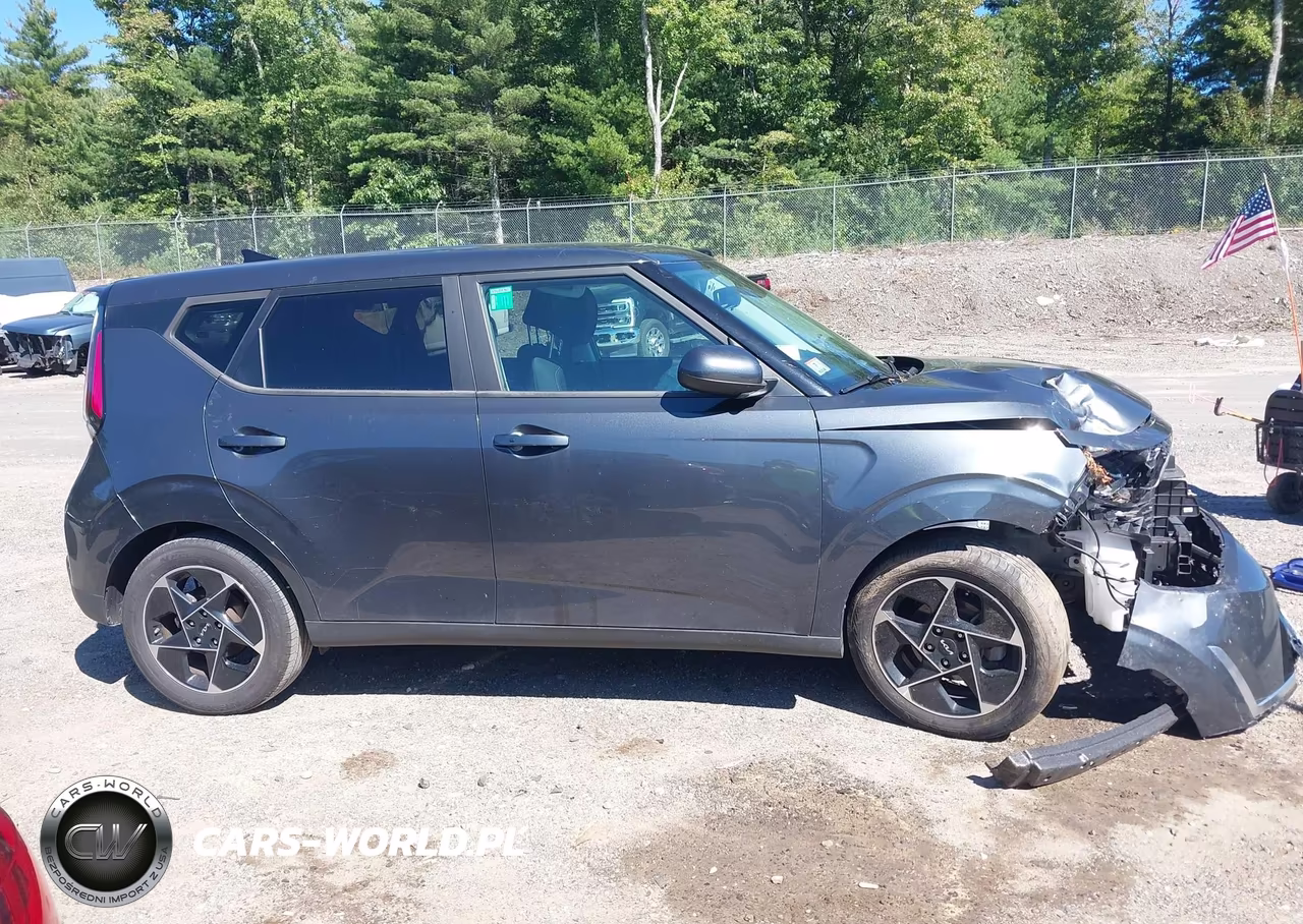 2023 Kia Soul Ex VIN:KNDJ33AUXP7887283 - 13