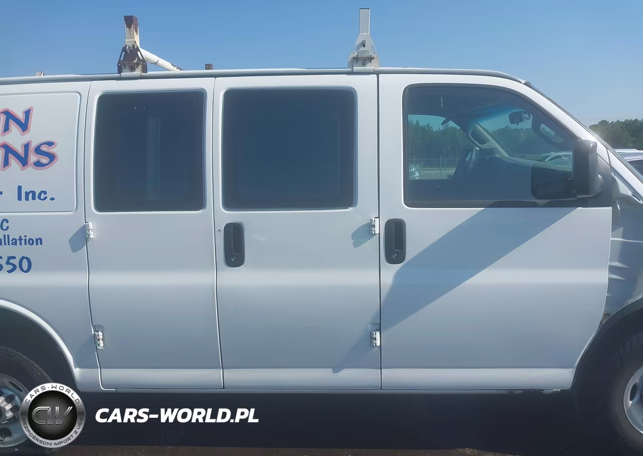 2017 GMC Savana 2500 Work Van VIN:1GTW7AFF4H1345576 - 14