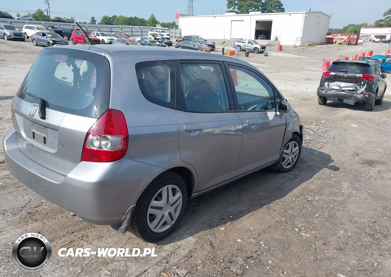 2007 Honda Fit VIN:JHMGD38437S009929 - 4