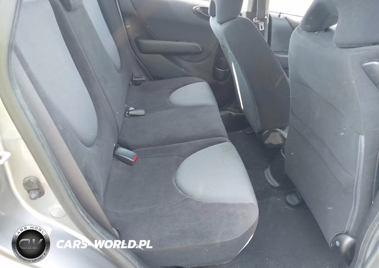 2007 Honda Fit VIN:JHMGD38437S009929 - 8