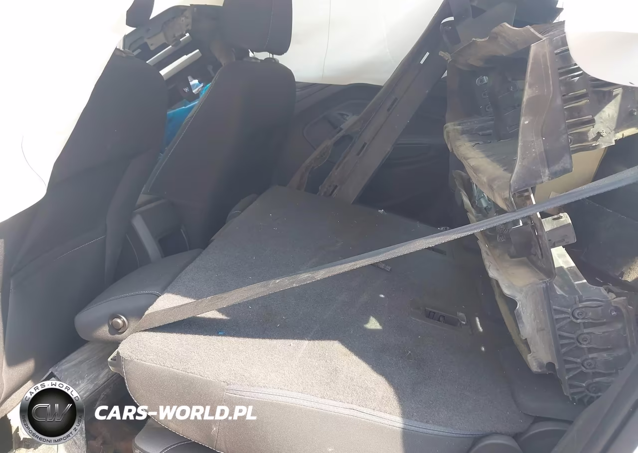 2017 Ford Escape S VIN:1FMCU0F76HUC54589 - 8