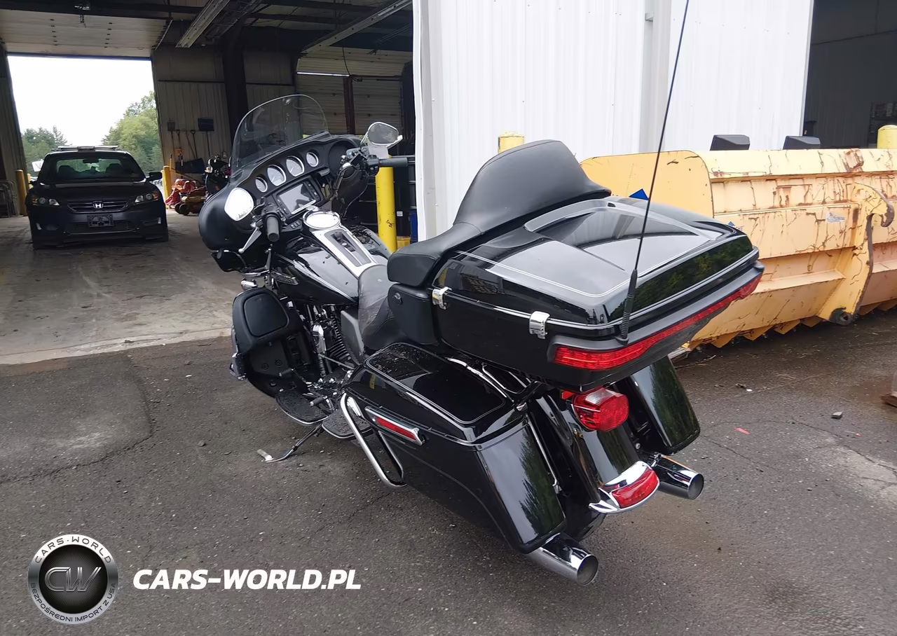 2014 Harley-Davidson Flhtcu Ultra Classic Electra Gld VIN:1HD1FCM1XEB700237 - 3