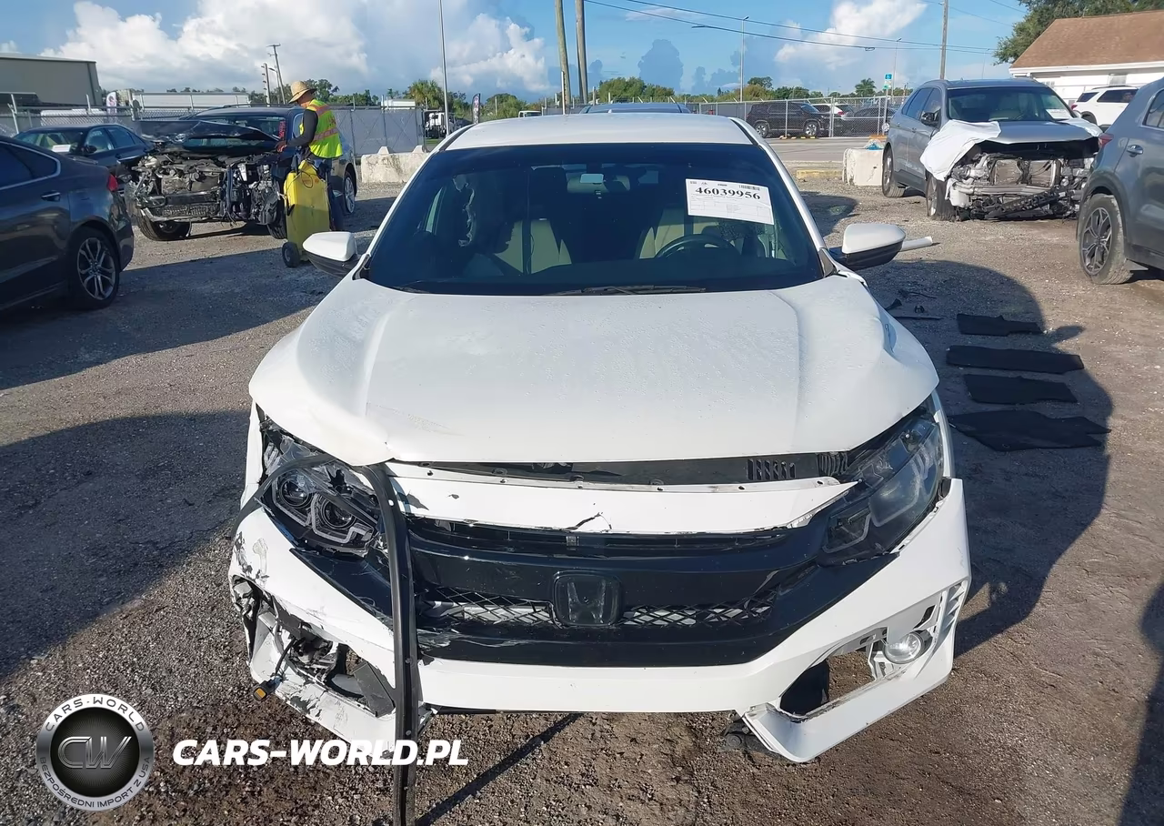 2017 Honda Civic Sport VIN:SHHFK7H45HU219732 - 13