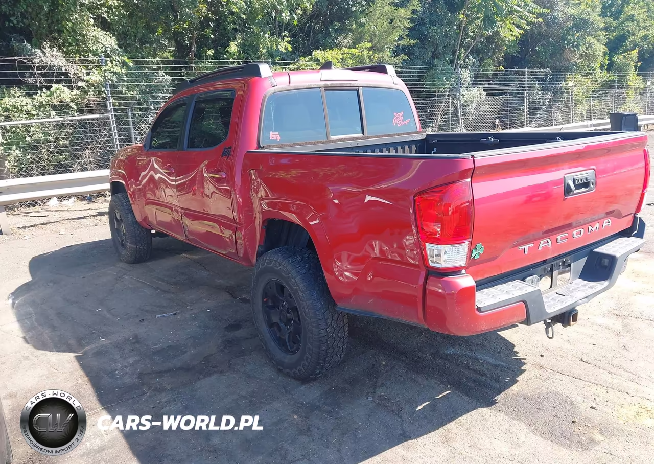 2017 Toyota Tacoma Sr V6 VIN:5TFCZ5AN4HX068847 - 3