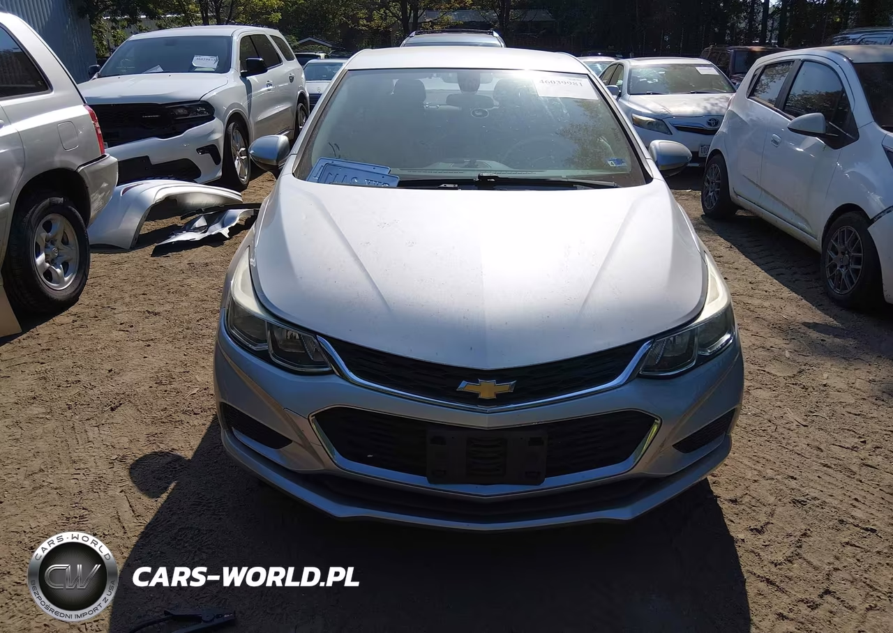 2018 Chevrolet Cruze Ls Auto VIN:1G1BC5SM3J7179102 - 13