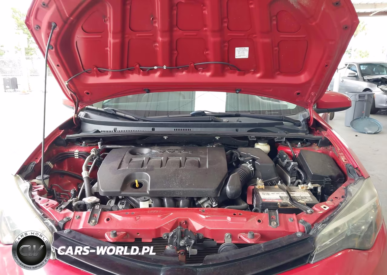 2018 Toyota Corolla Le VIN:5YFBURHE4JP838699 - 10