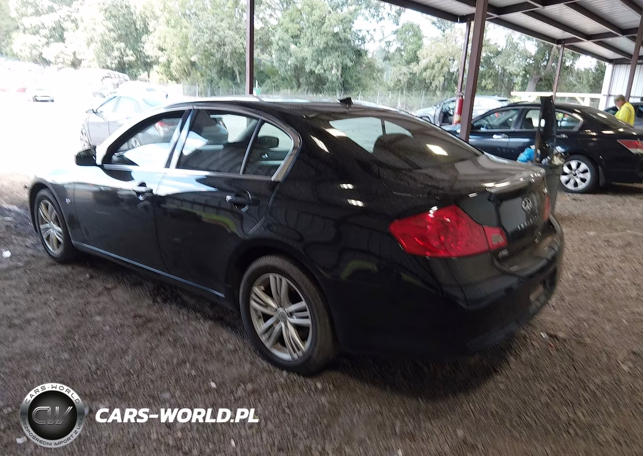 2015 Infiniti Q40 VIN:JN1CV6AR9FM523133 - 3