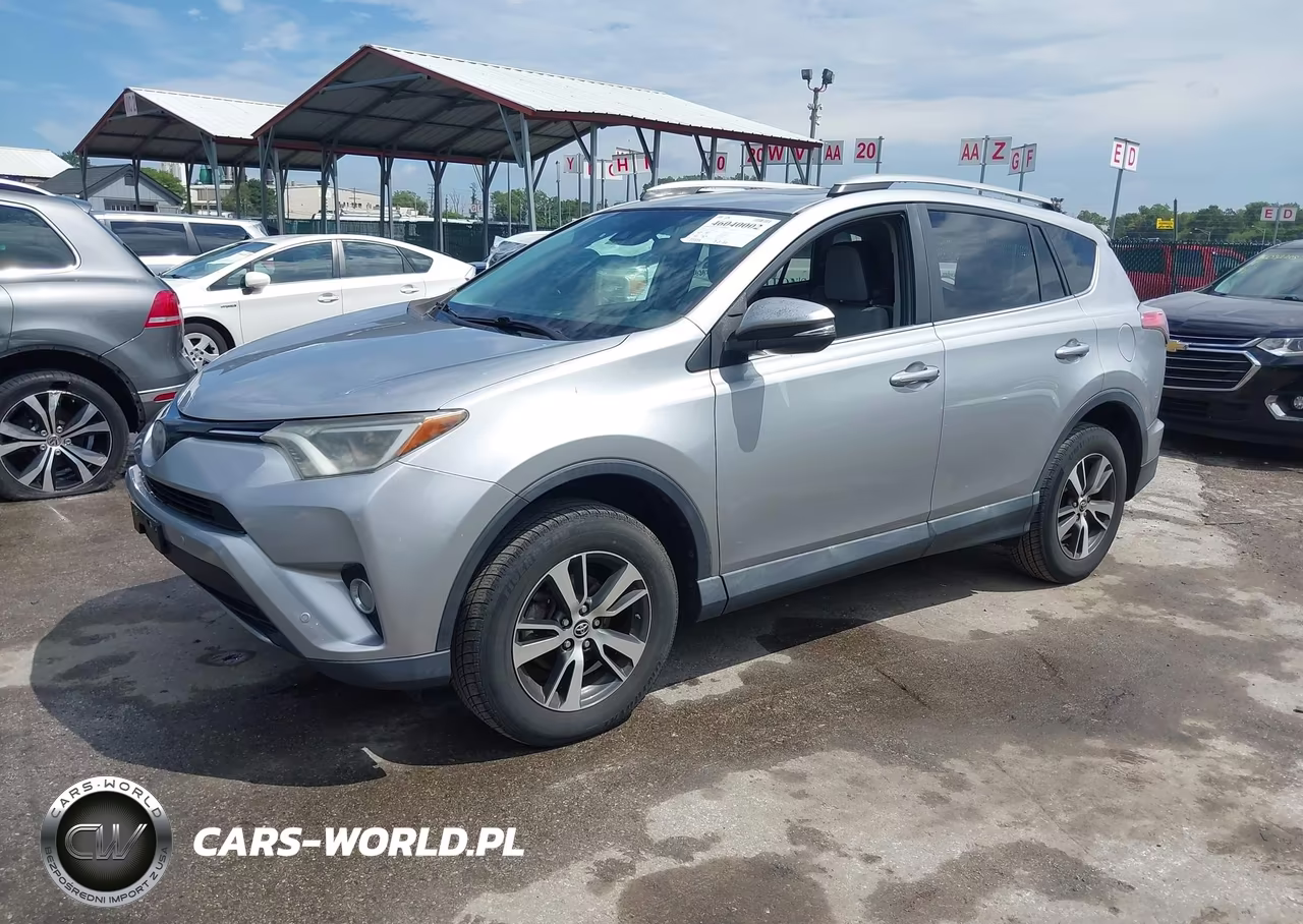 2018 Toyota Rav4 Xle VIN:2T3WFREV9JW485852 - 2
