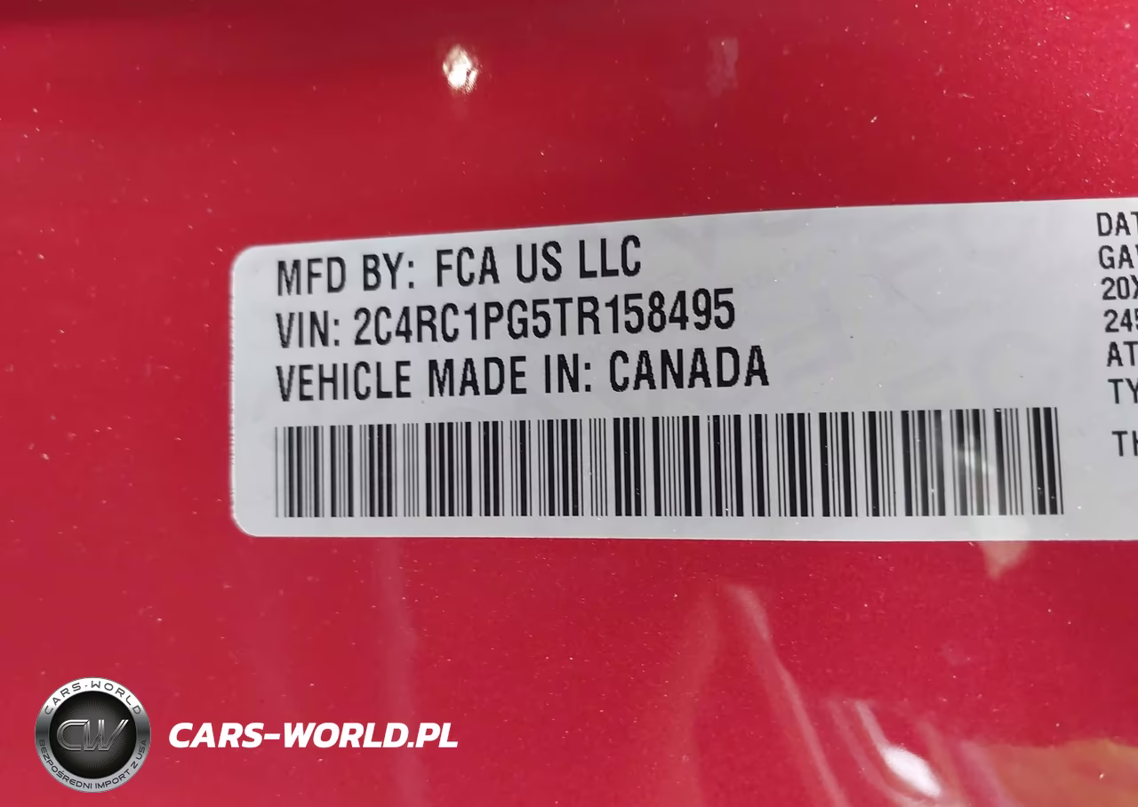 2026 Chrysler Pacifica Pinnacle VIN:2C4RC1PG5TR158495 - 9