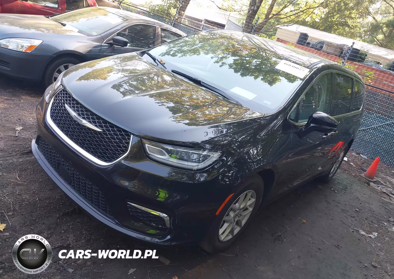 2024 Chrysler Pacifica Touring L VIN:2C4RC1BG6RR136313 - 2