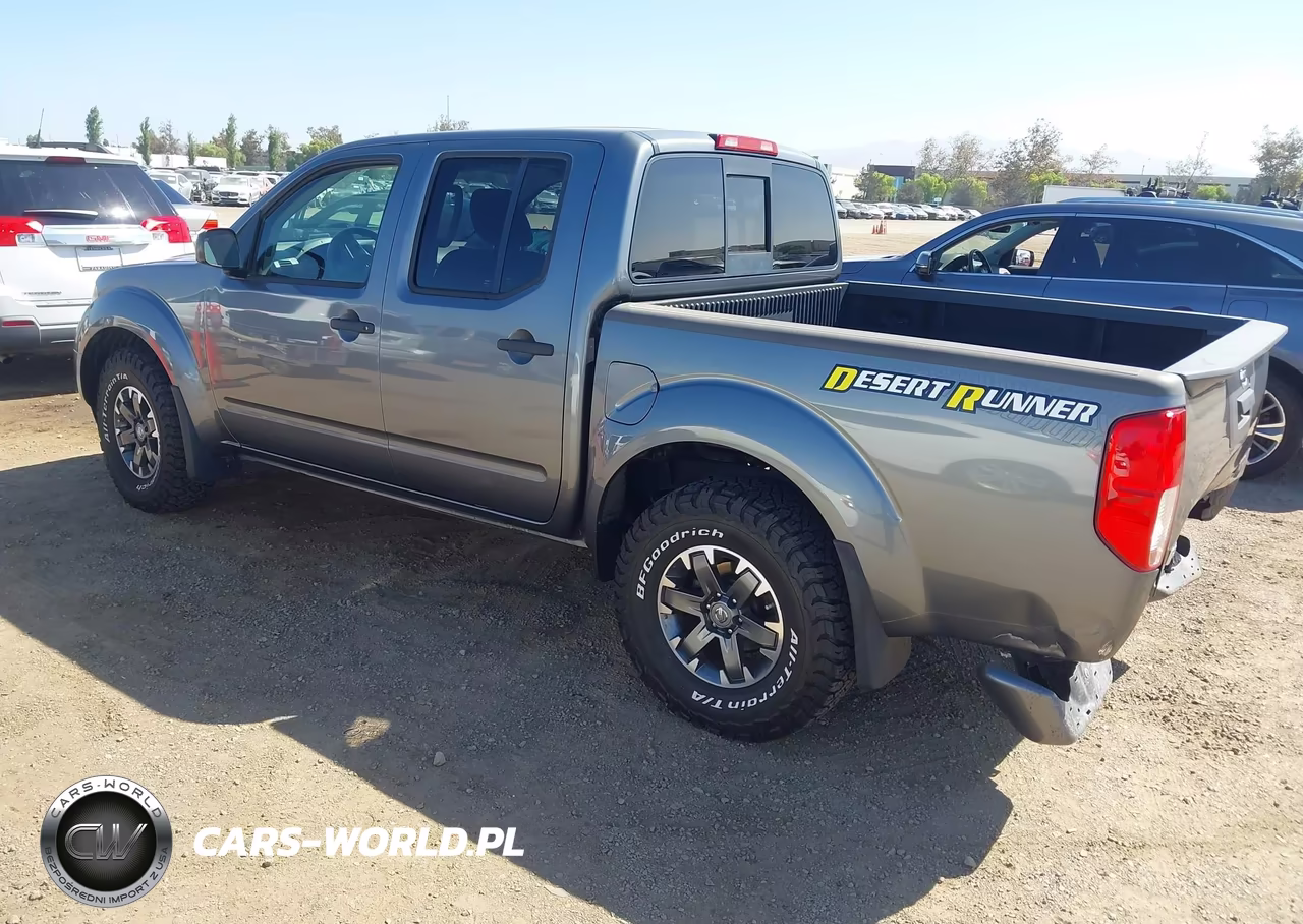 2018 Nissan Frontier Desert Runner VIN:1N6AD0ER8JN766611 - 3