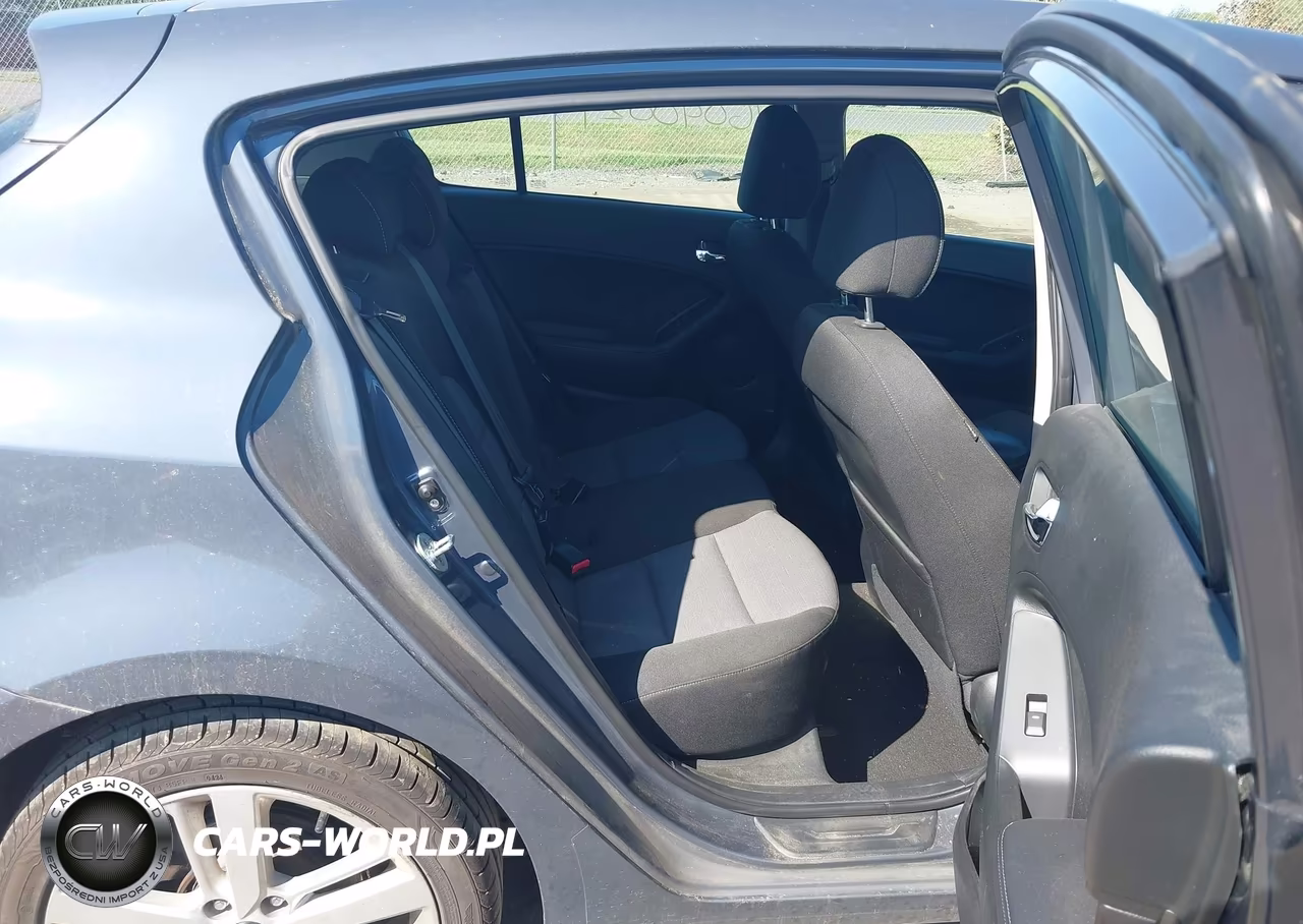 2016 Kia Forte Ex VIN:KNAFX5A8XG5627175 - 8