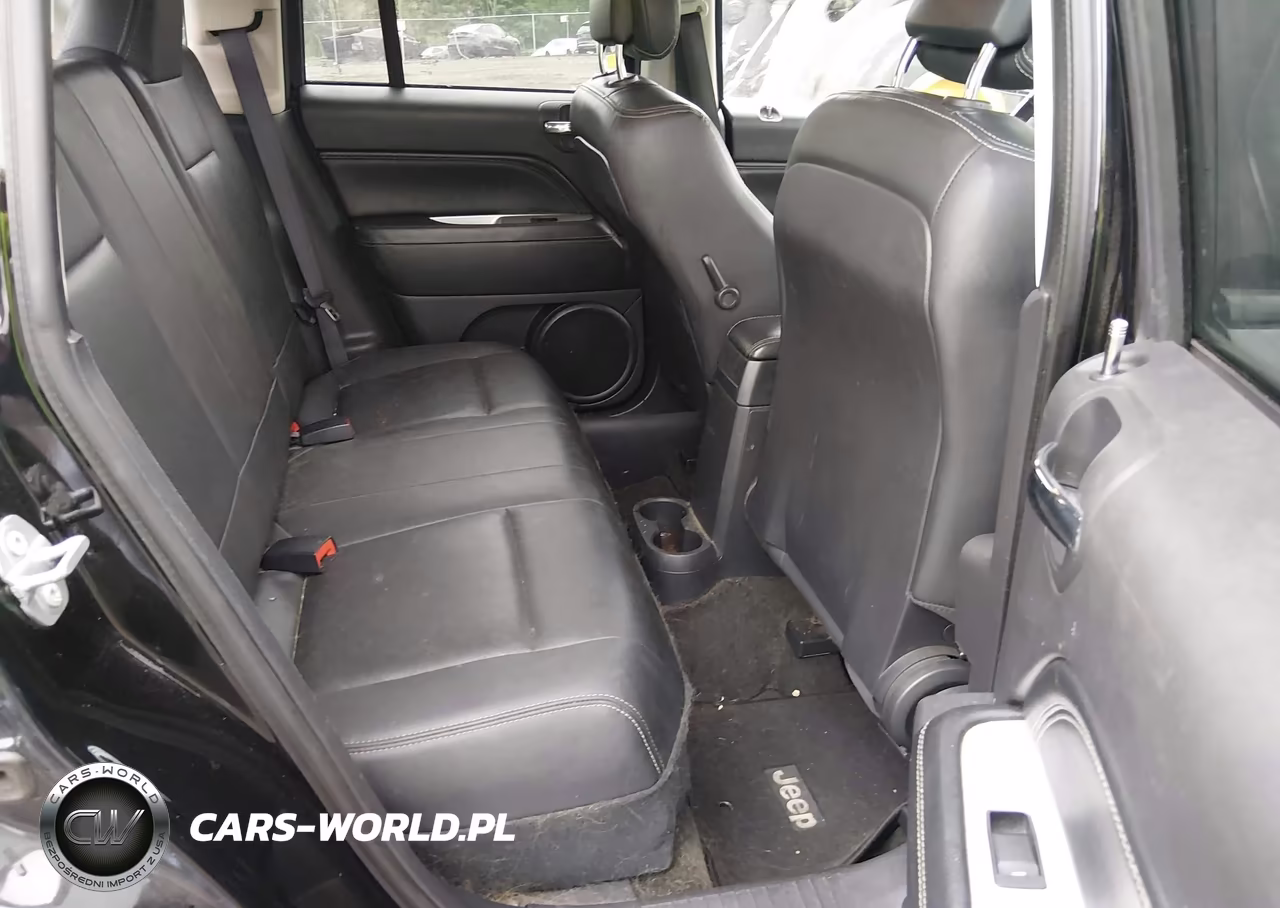 2017 Jeep Compass High Altitude 4X4 VIN:1C4NJDEB4HD176946 - 8