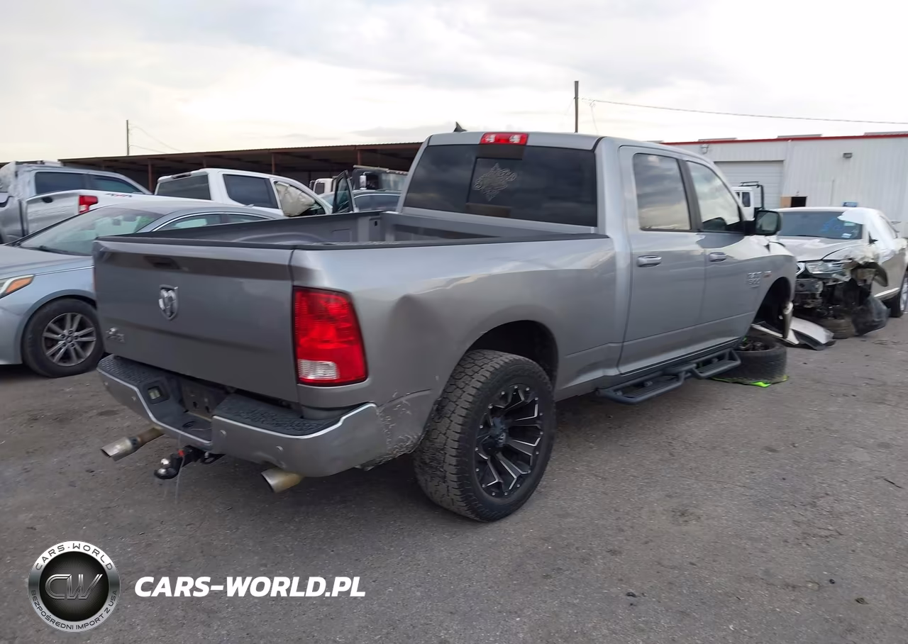2019 Ram 1500 Classic Big Horn 4X2 6'4 Box VIN:1C6RR6TT3KS701782 - 4
