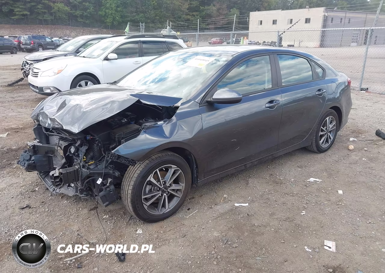 2023 Kia Forte Lxs VIN:3KPF24AD3PE588927 - 2