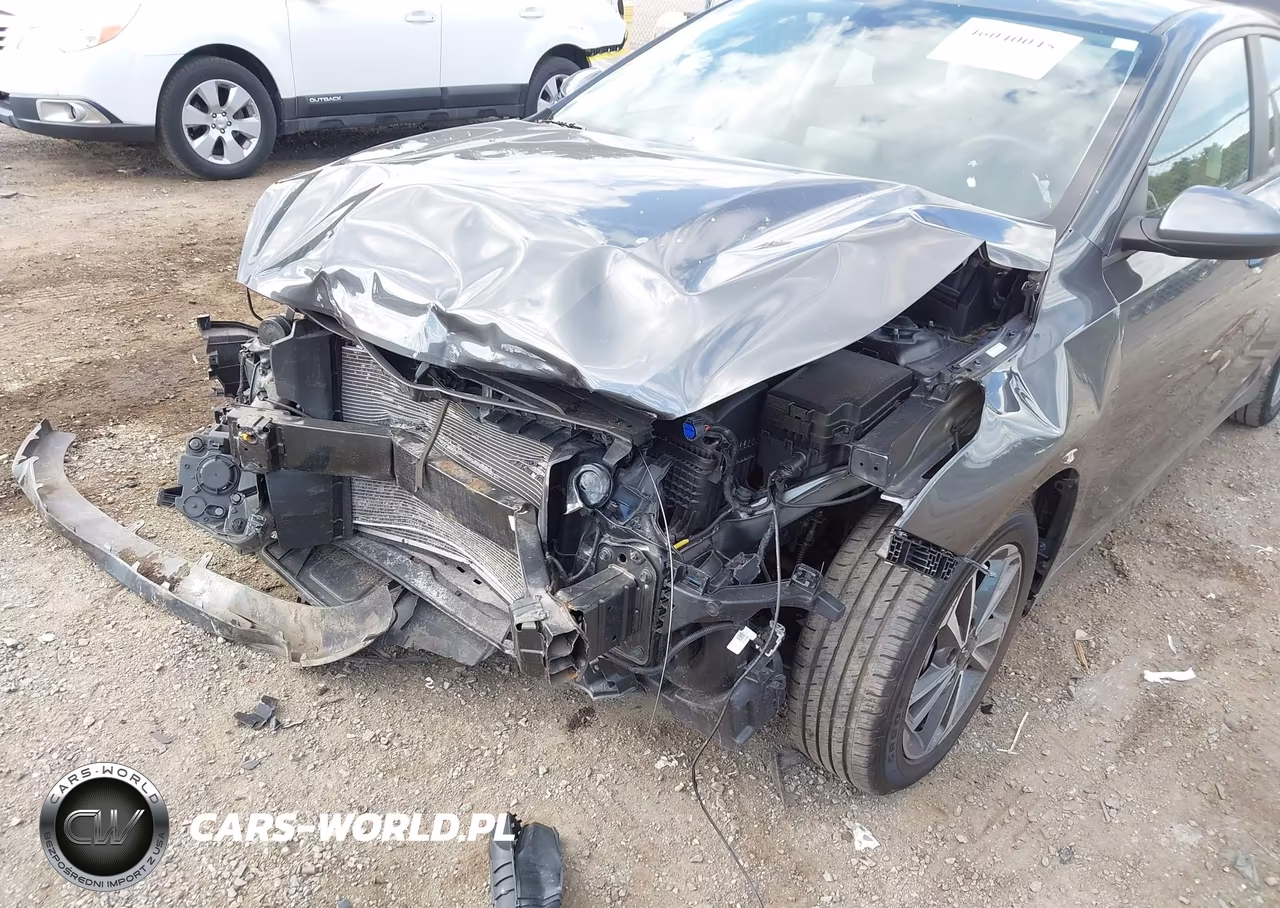 2023 Kia Forte Lxs VIN:3KPF24AD3PE588927 - 6
