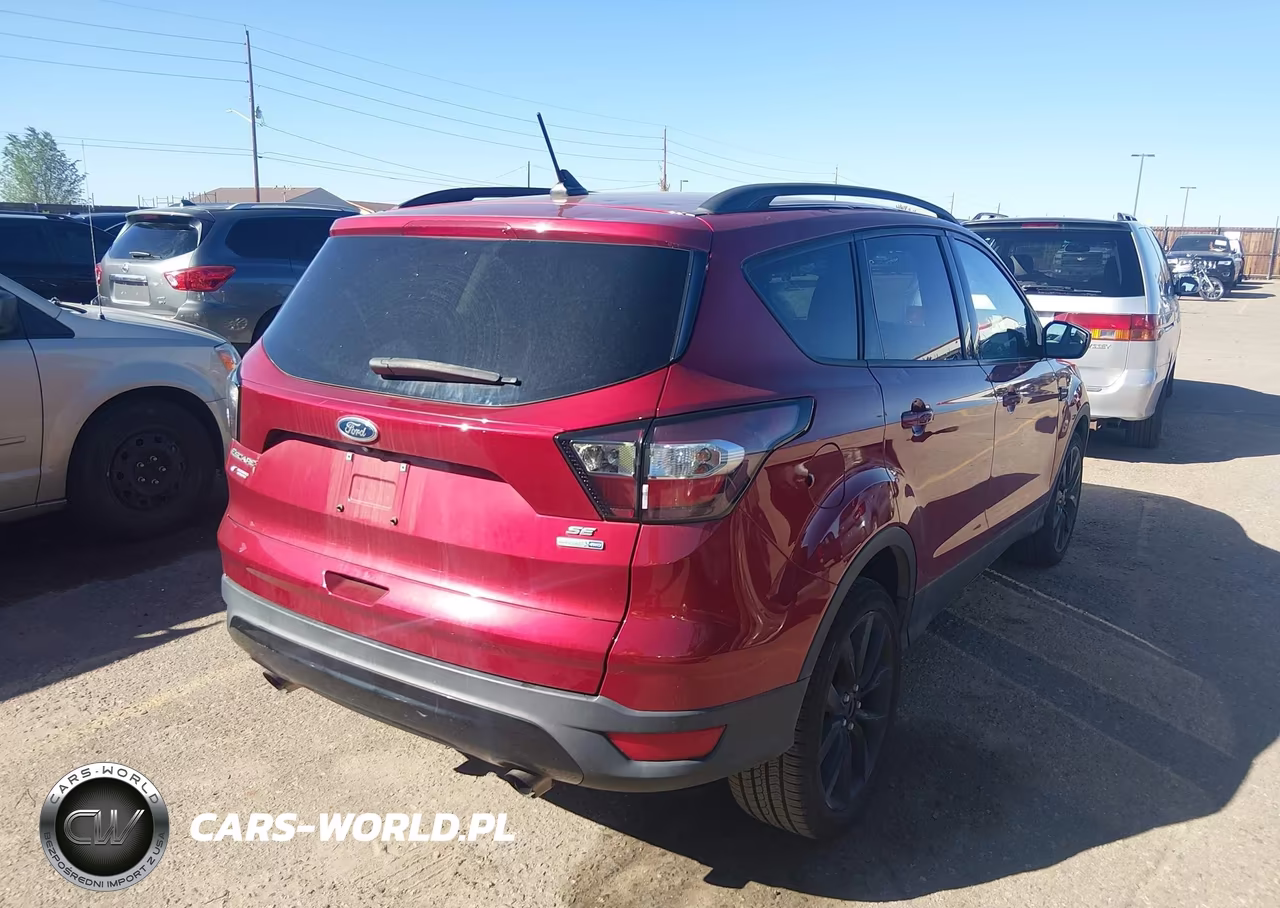 2018 Ford Escape Se VIN:1FMCU9GD4JUA85140 - 4