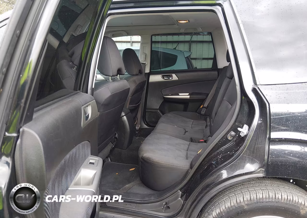 2010 Subaru Forester 2.5X Premium VIN:JF2SH6CCXAH701000 - 8