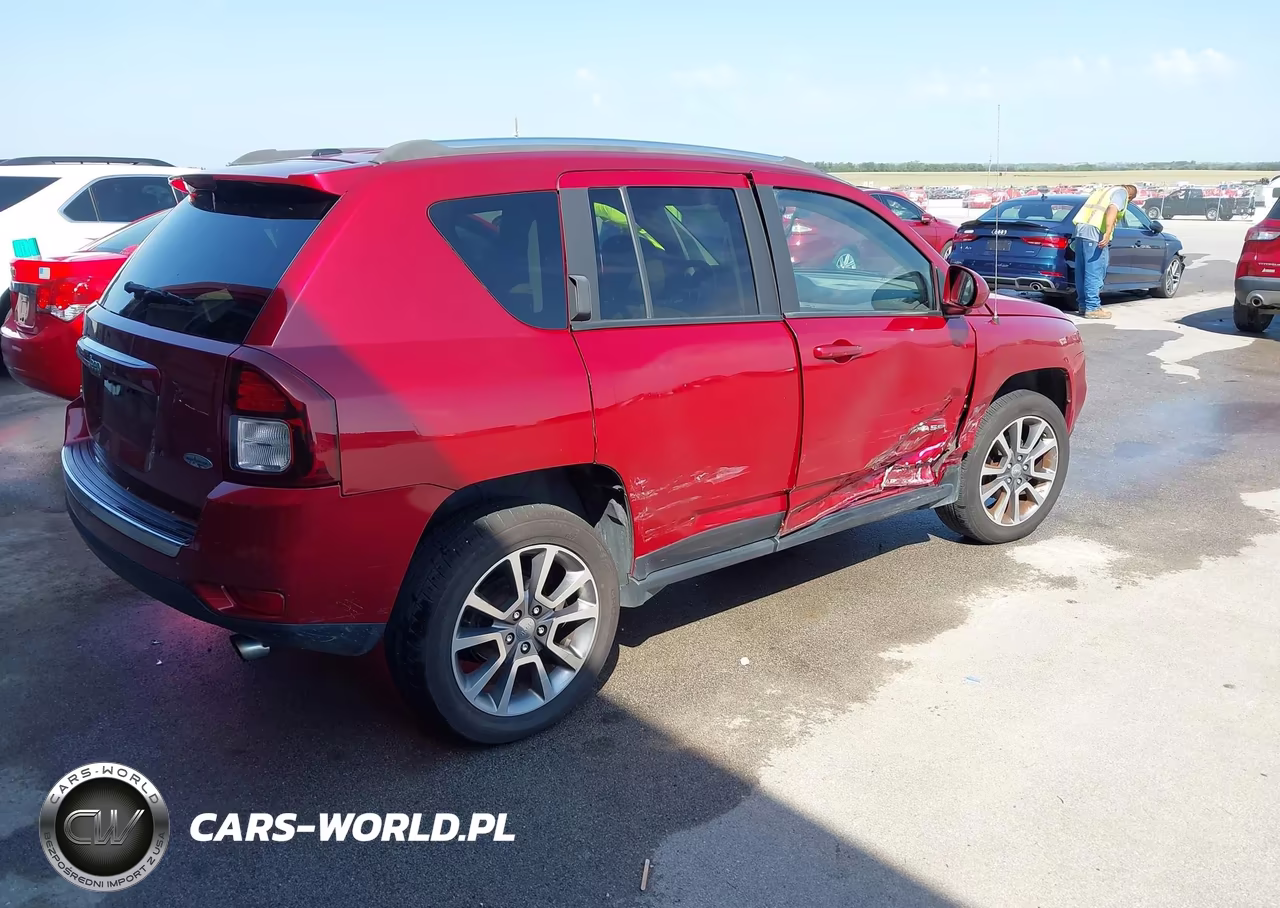 2016 Jeep Compass High Altitude Edition VIN:1C4NJDEB7GD534121 - 4