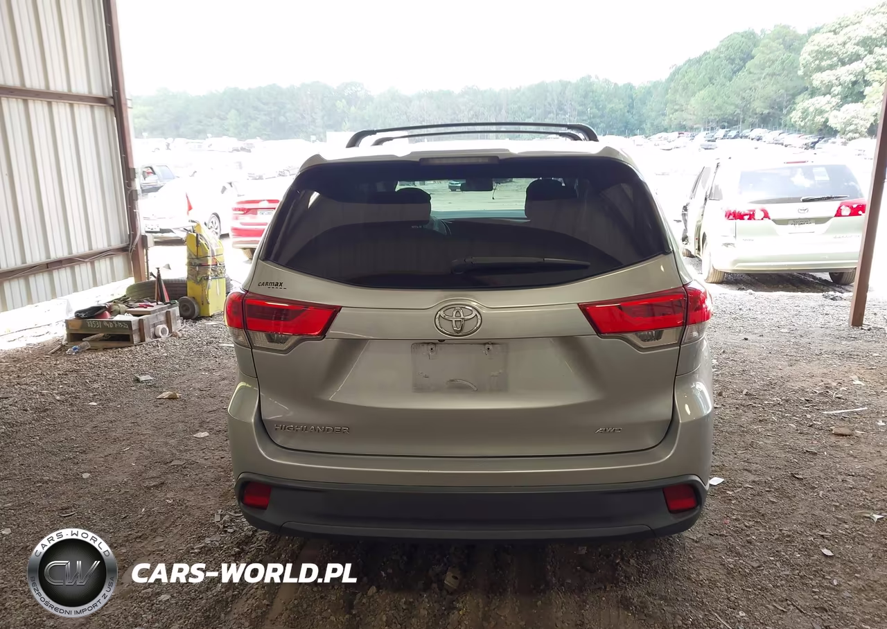 2019 Toyota Highlander Le VIN:5TDBZRFH6KS924779 - 16