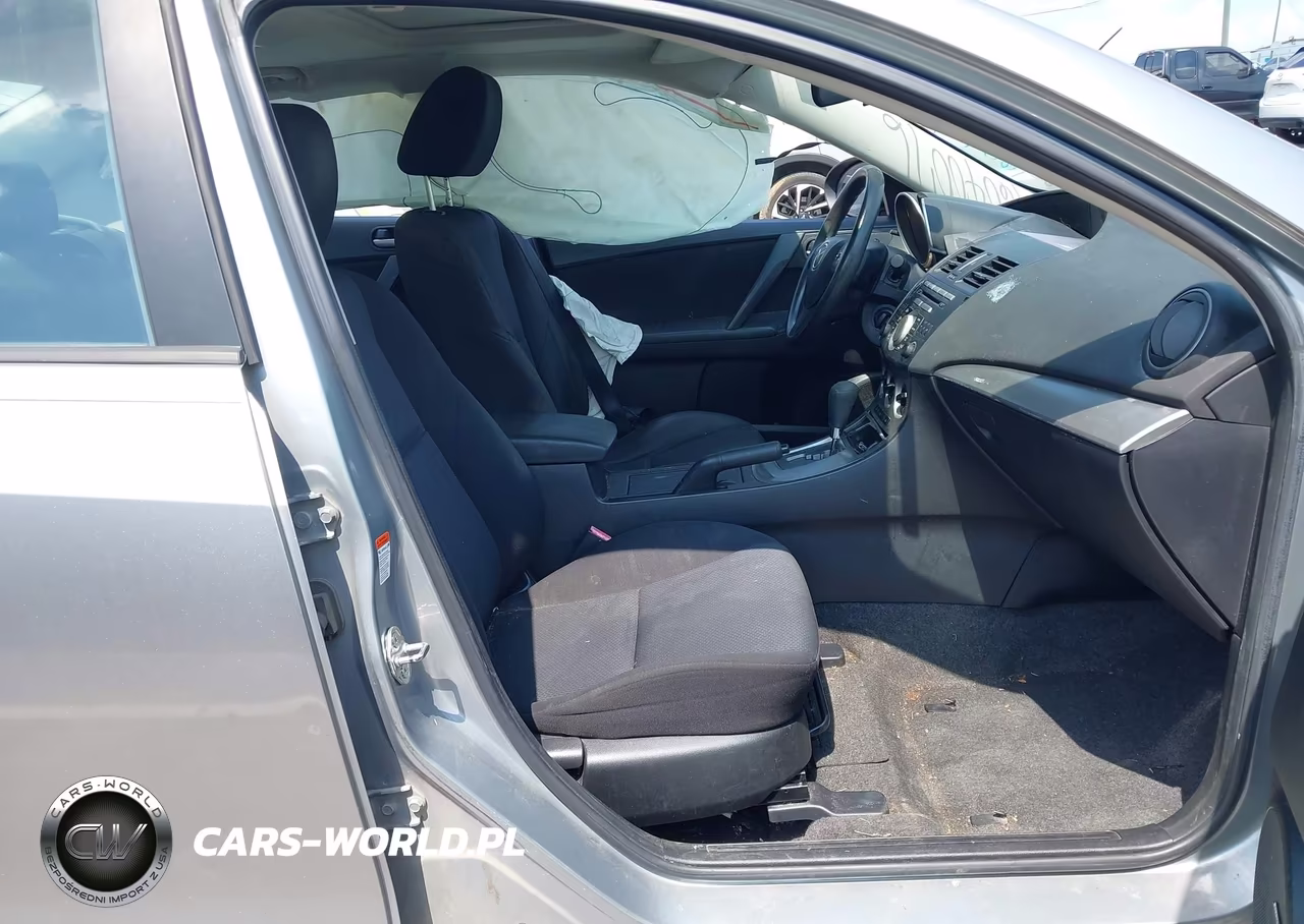 2011 Mazda Mazda3 I Touring VIN:JM1BL1VF8B1386473 - 5