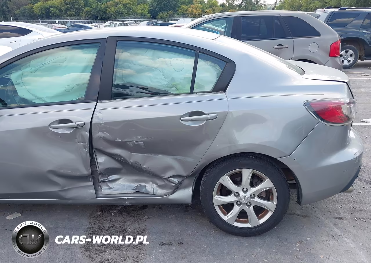 2011 Mazda Mazda3 I Touring VIN:JM1BL1VF8B1386473 - 6
