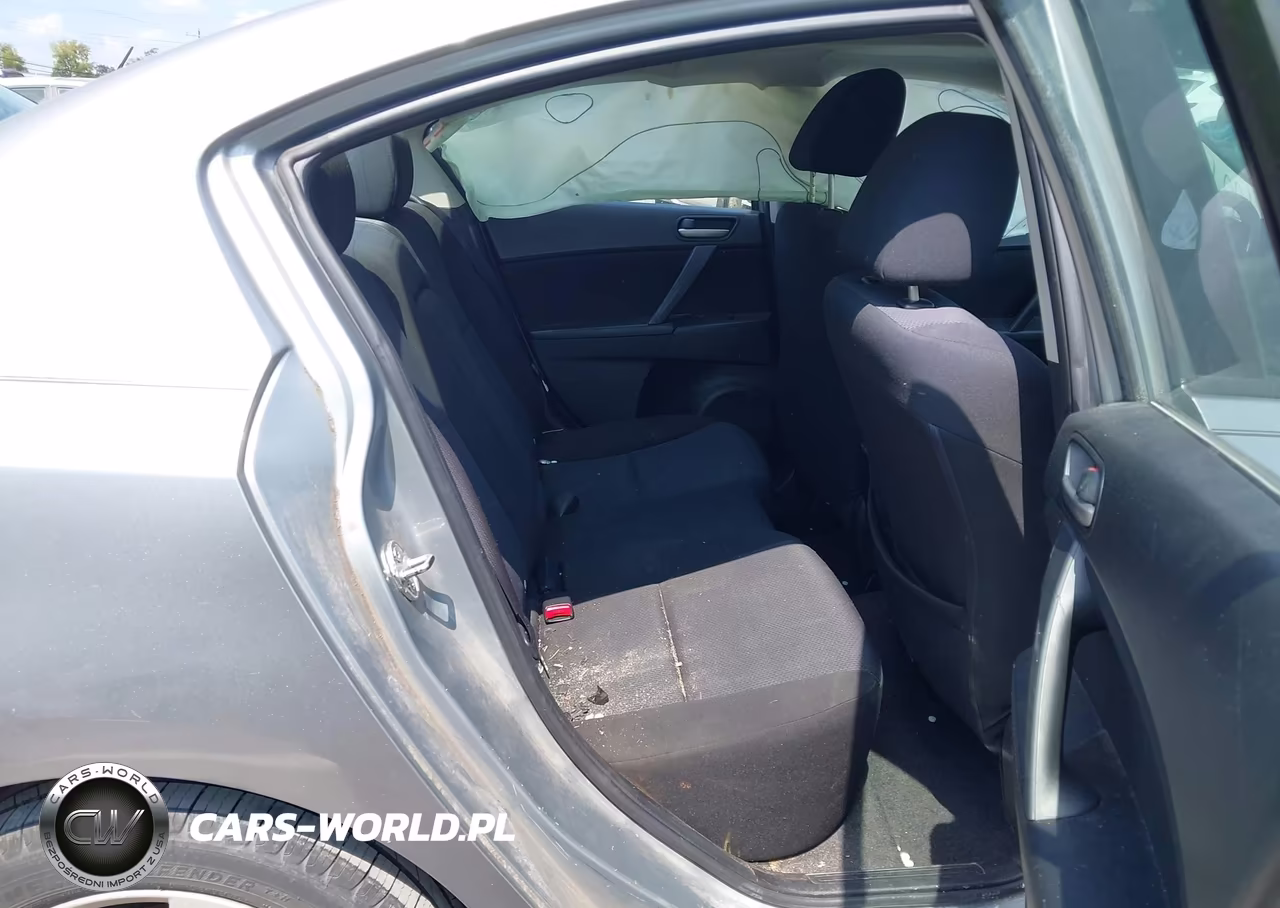 2011 Mazda Mazda3 I Touring VIN:JM1BL1VF8B1386473 - 8
