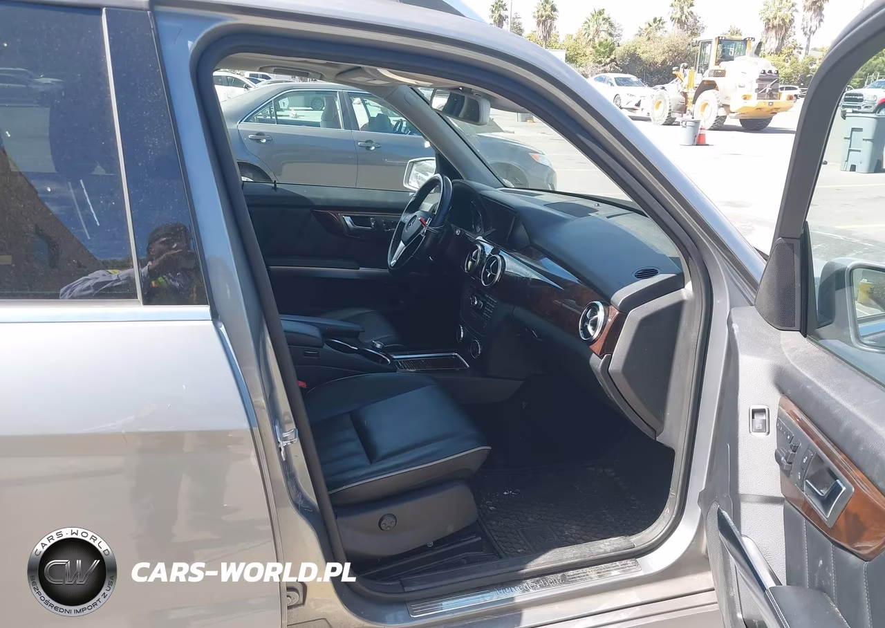 2014 Mercedes-Benz Glk 350 4Matic VIN:WDCGG8JB8EG260714 - 5
