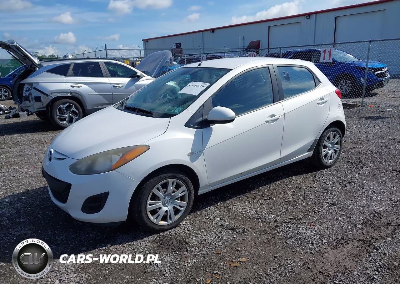 2011 Mazda Mazda2 Sport VIN:JM1DE1HYXB0105554 - 2