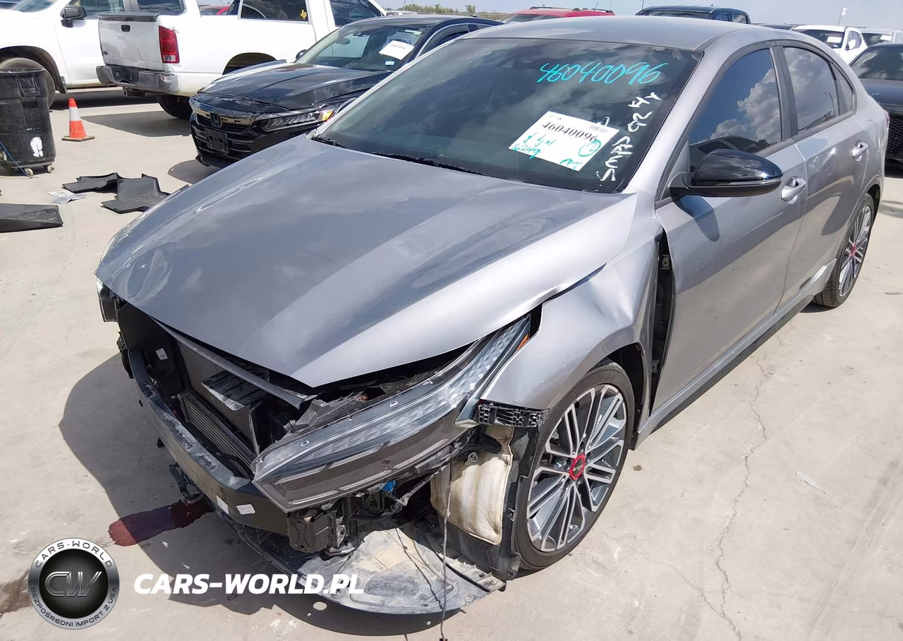 2024 Kia Forte Gt VIN:3KPF44AC5RE835630 - 19