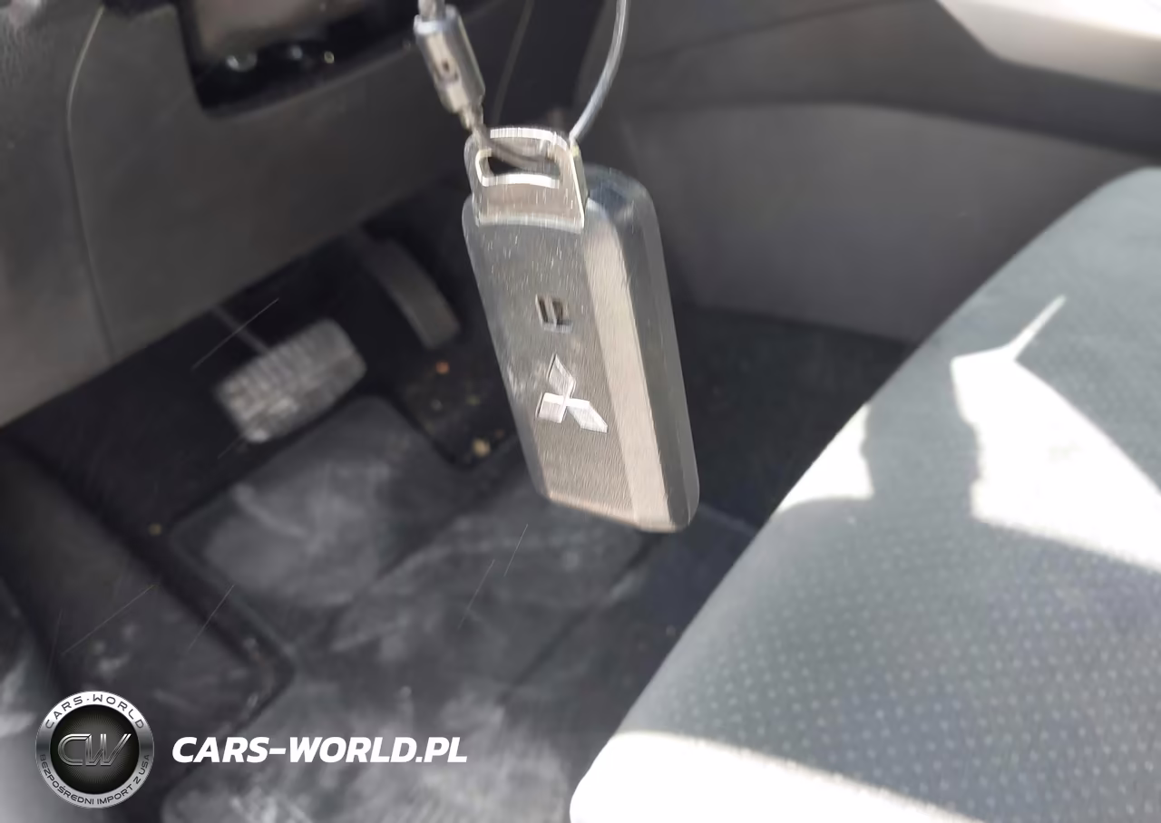2026 Mitsubishi Eclipse Cross Black Edition S-Awc-Se S-Awc-Sel VIN:JA4ATWAA7TZ025817 - 11