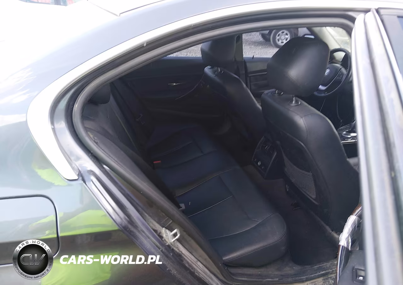 2015 BMW 335I xDrive VIN:WBA3B9G57FNR93342 - 8