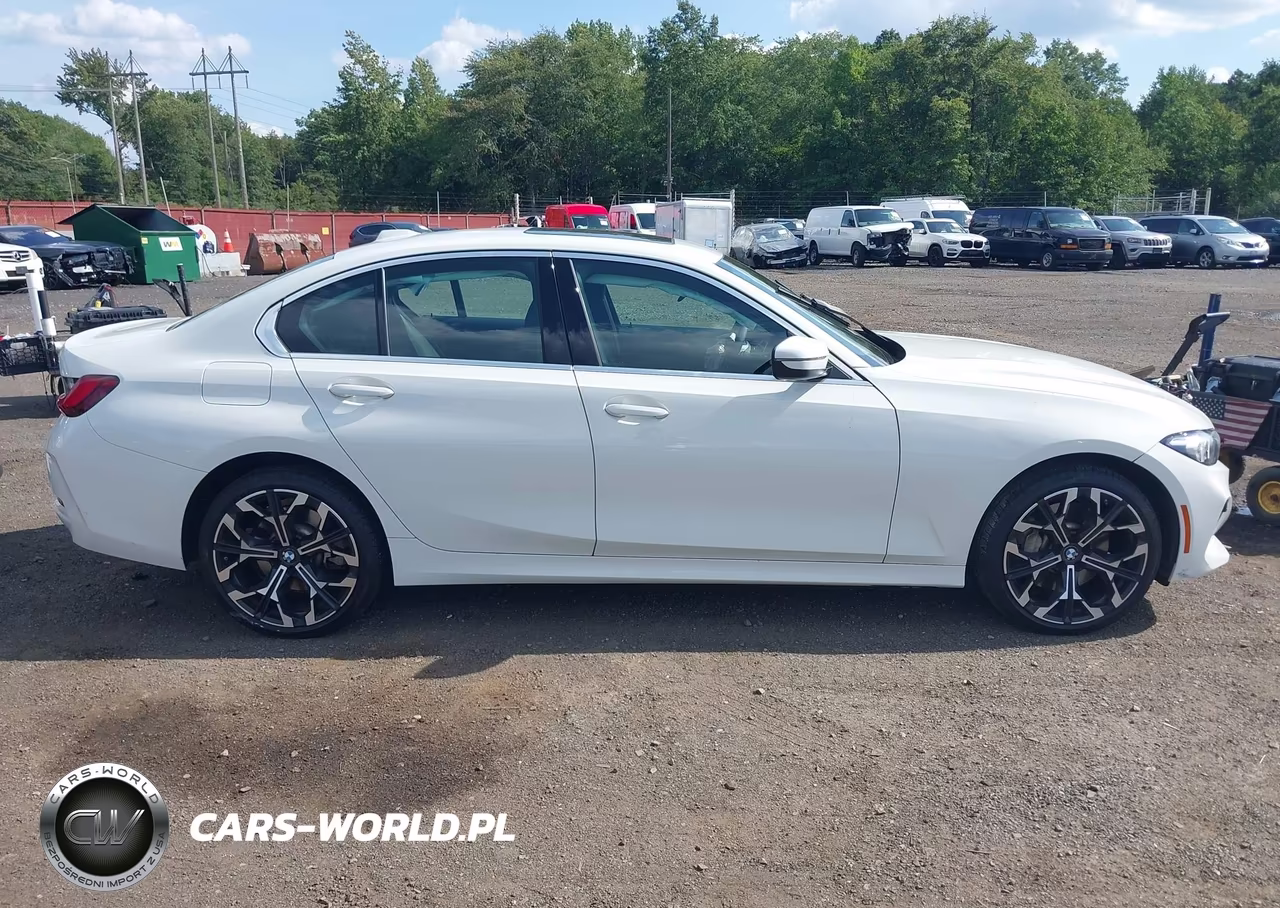 2025 BMW 330I xDrive VIN:3MW89CW02S8F21583 - 13