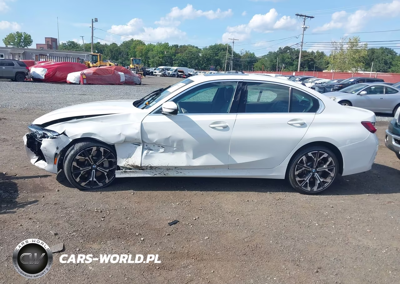 2025 BMW 330I xDrive VIN:3MW89CW02S8F21583 - 14