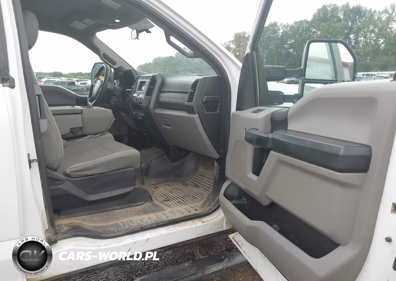 2018 Ford F-350 Xl VIN:1FT8X3D66JEC84141 - 5