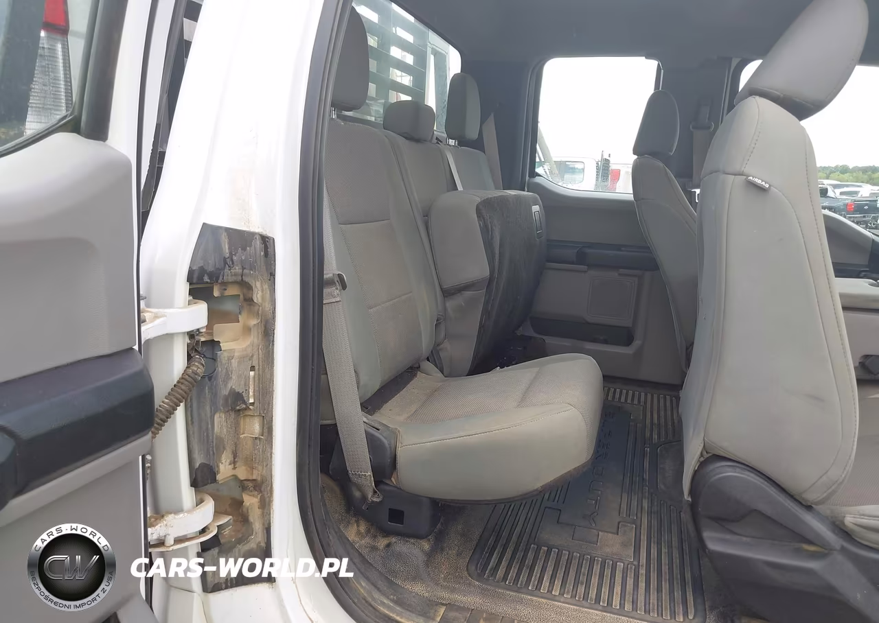 2018 Ford F-350 Xl VIN:1FT8X3D66JEC84141 - 8