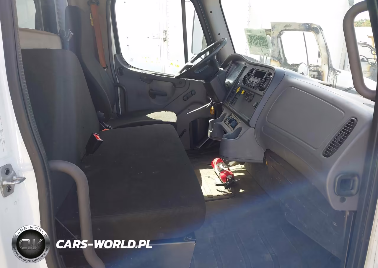 2017 Freightliner M2 106 Medium Duty VIN:1FVHCYCY3HHJB2024 - 6