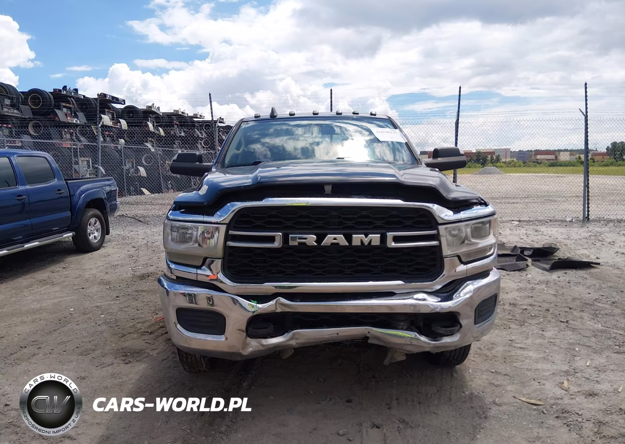 2019 Ram 3500 Tradesman VIN:3C63RRGL3KG594645 - 12