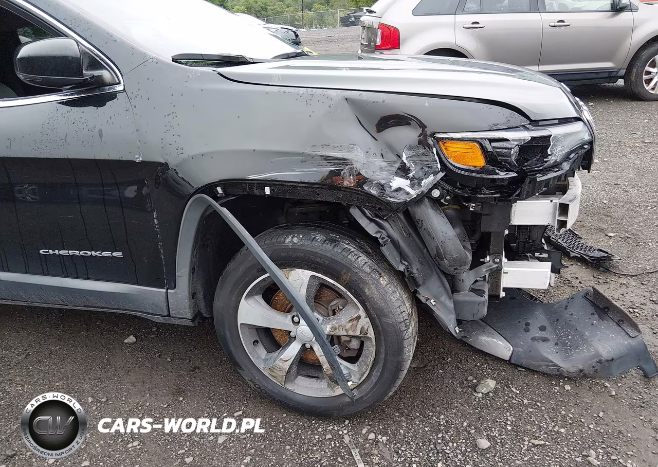 2020 Jeep Cherokee Limited 4X4 VIN:1C4PJMDX2LD559234 - 18