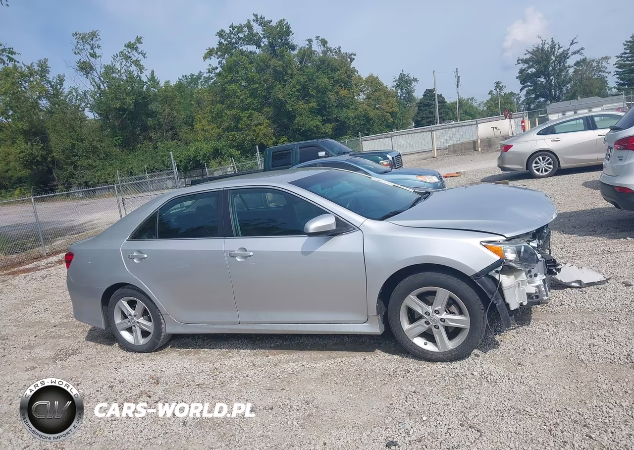 2013 Toyota Camry Se VIN:4T1BF1FK6DU238502 - 14