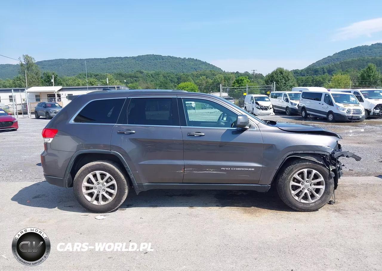 2016 Jeep Grand Cherokee Laredo VIN:1C4RJEAG8GC415816 - 14