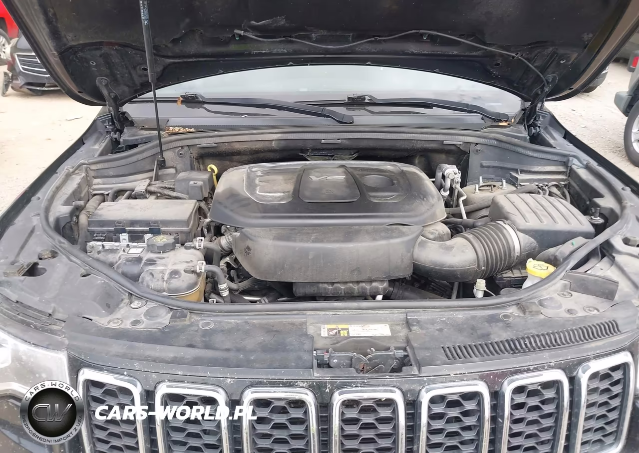 2017 Jeep Grand Cherokee Laredo 4X4 VIN:1C4RJFAG1HC764226 - 10