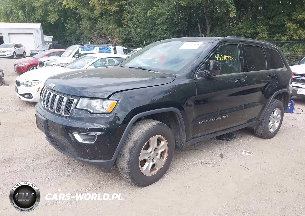 2017 Jeep Grand Cherokee Laredo 4X4 VIN:1C4RJFAG1HC764226 - 2