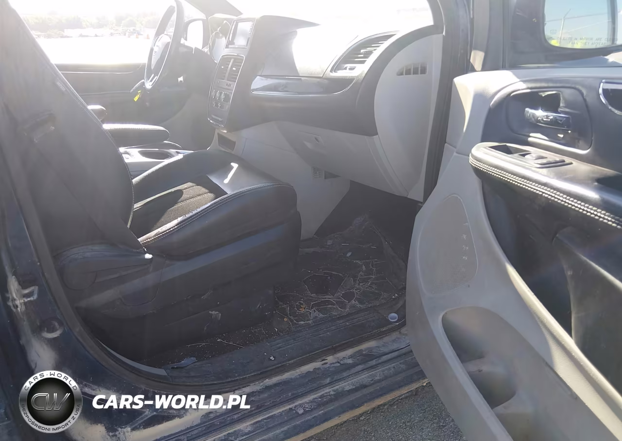 2017 Dodge Grand Caravan Sxt VIN:2C4RDGCG6HR719607 - 5