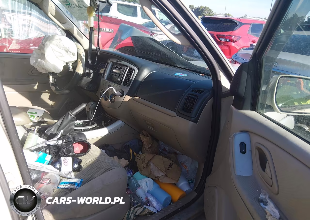 2005 Mazda Tribute S VIN:4F2YZ94155KM36323 - 5