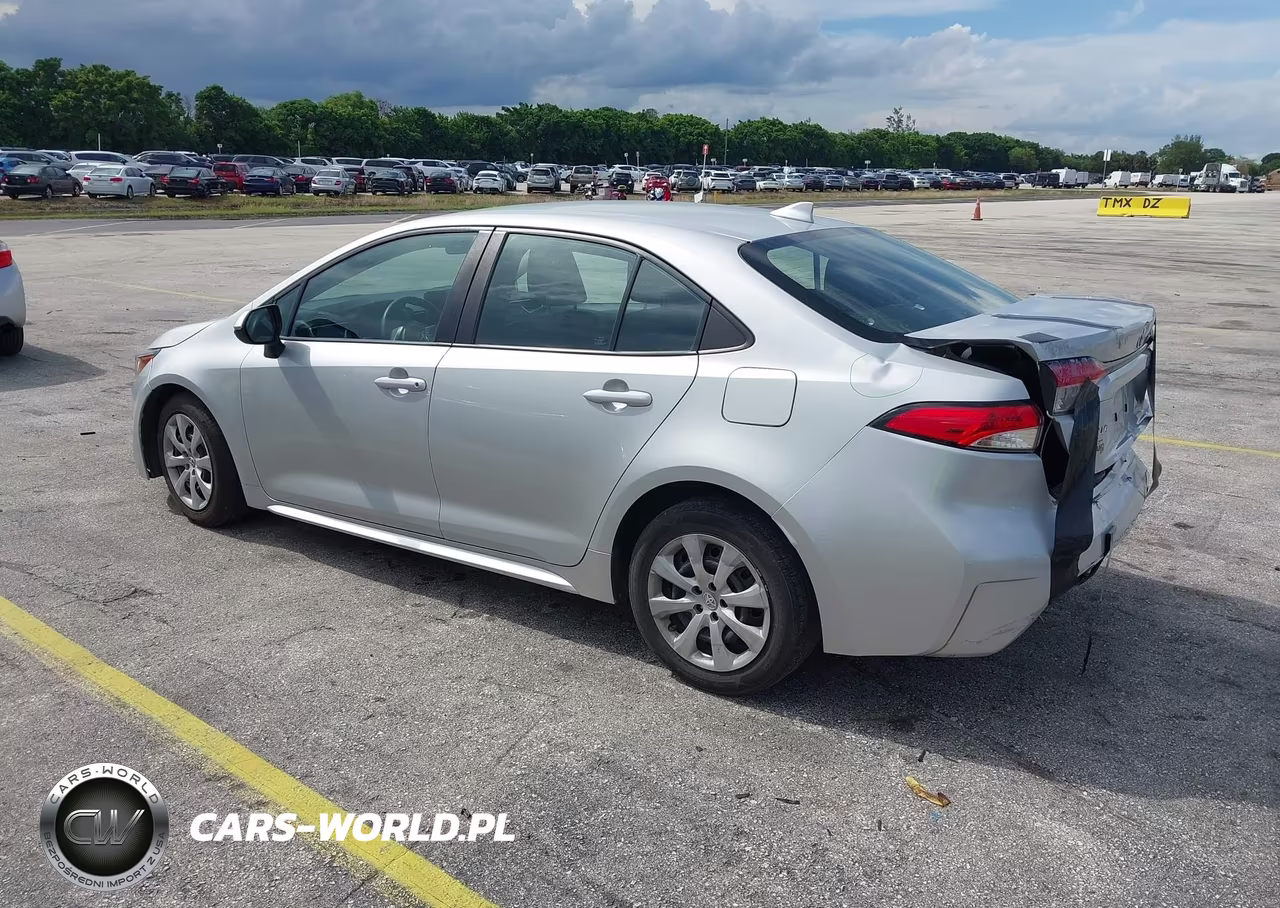 2023 Toyota Corolla Le VIN:5YFB4MDE6PP031618 - 3
